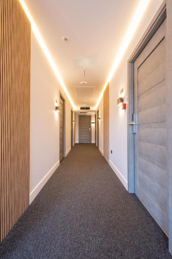 Pensiunea Casa Georgia Comanesti  Екстер'єр фото